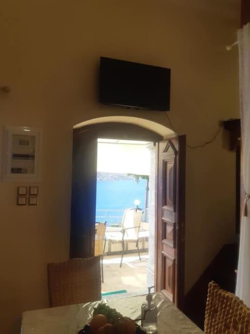 Panos Renos Studio, A Cozy Home By The Beach! Myrties 外观 照片